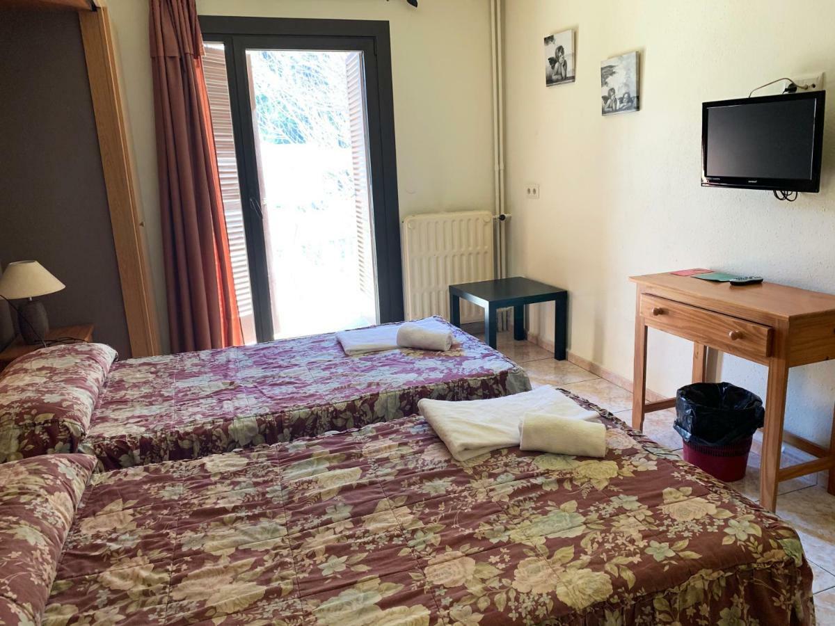 Hotel Barcelona Сант-Жулія-де-Лорія Екстер'єр фото